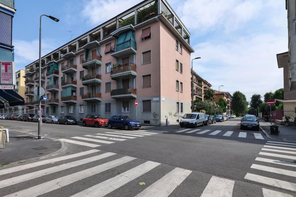 Primopiano - Astico Apartment Milan Exterior photo